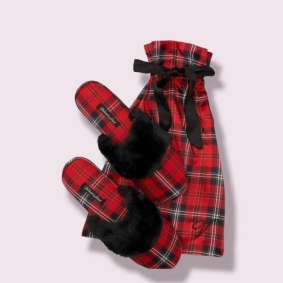 Victoria's Secret slippers size Large 9/10 New - Picture 1 of 5